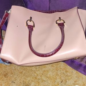 London fog purse
